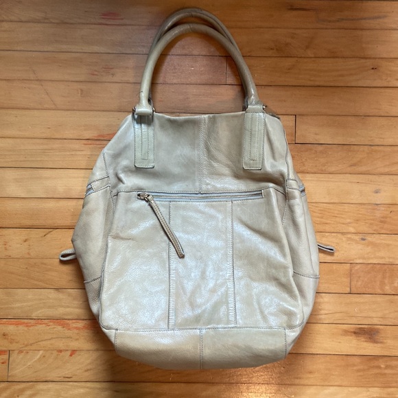 Day & Mood Hannah Zip Bag in Cream-colored Leather - Picture 5 of 16